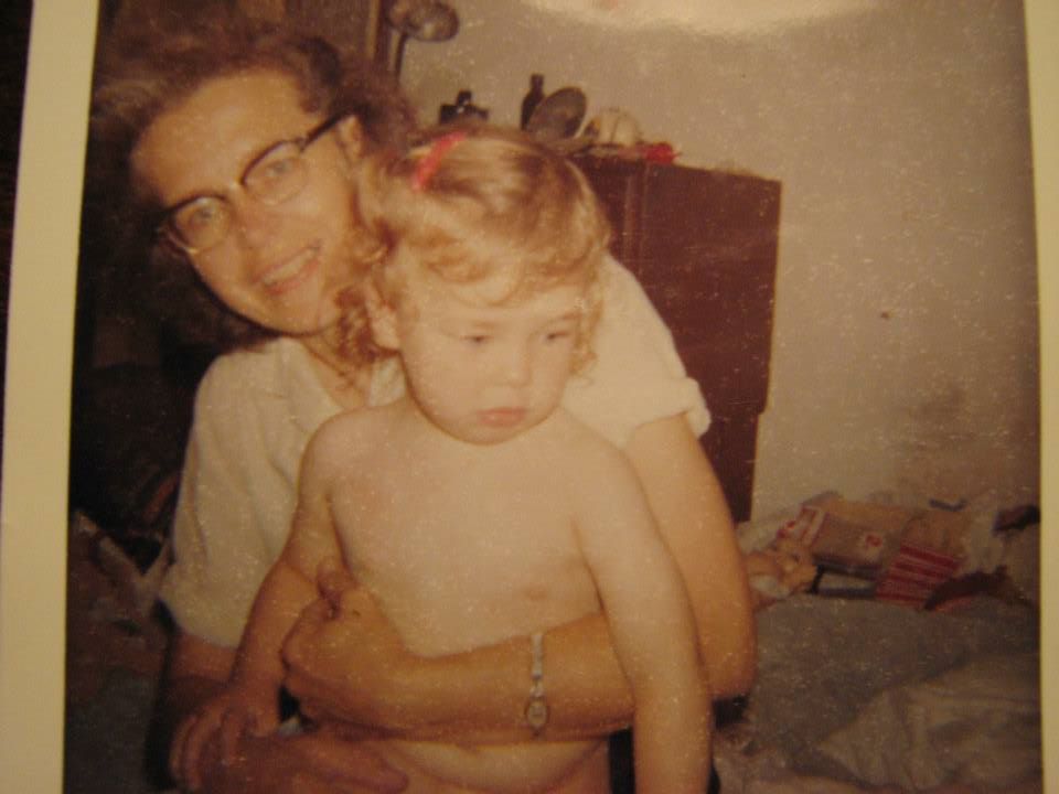 298537_387765848007024_409044213_n